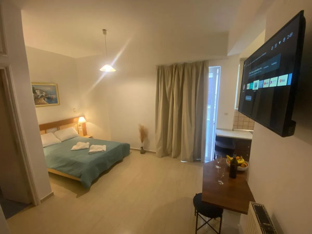 Le Chris Central Apartments Resmo Yunanistan