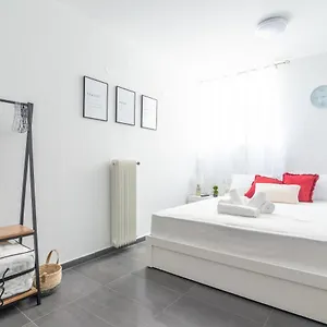 Modern Near Downtown Ηράκλειο Κρήτης