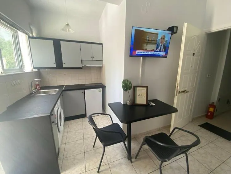 Le Chris Central Apartments Rethymno  0*, Rethymno (Crete) Greece